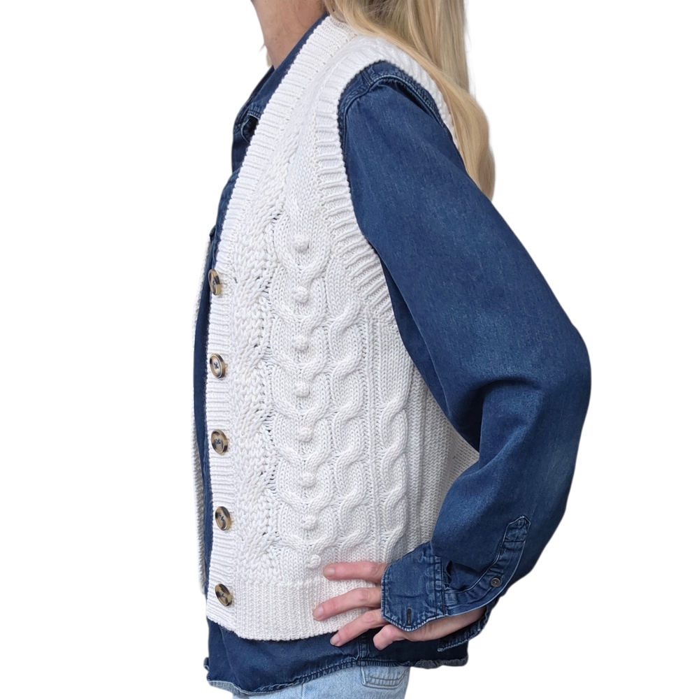 White Stuff Cable Knit Sweater Vest Wool Blend US 8 Button Front Preppy - Picture 3 of 9